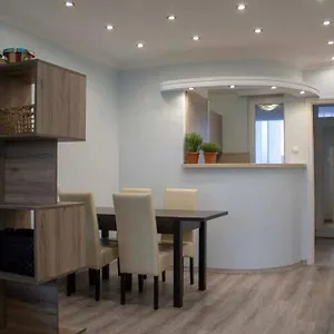 Beautiful Air-conditioned In The Centre Apartman Debrecen